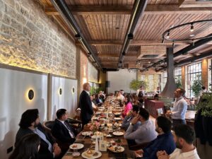 ATAA nümayəndələri üçün “Dukkan Khatai” restoranında işgüzar səhər yeməyi təşkil olunub